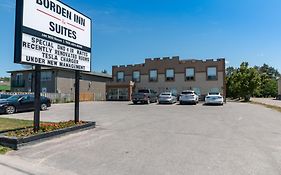 Borden Inn And Suites